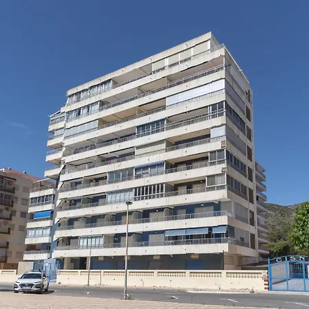 Cisne, 3-18 * Cullera